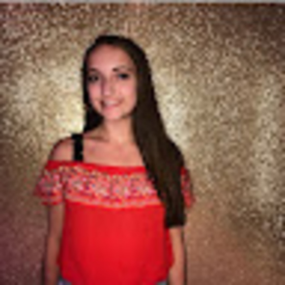 Meet your Posher, Gina - Picture 1 of 1